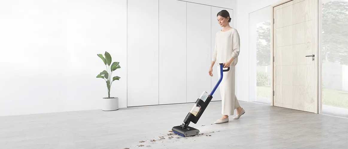 Как навести порядок дома после праздников с помощью устройства Dyson WashG1?