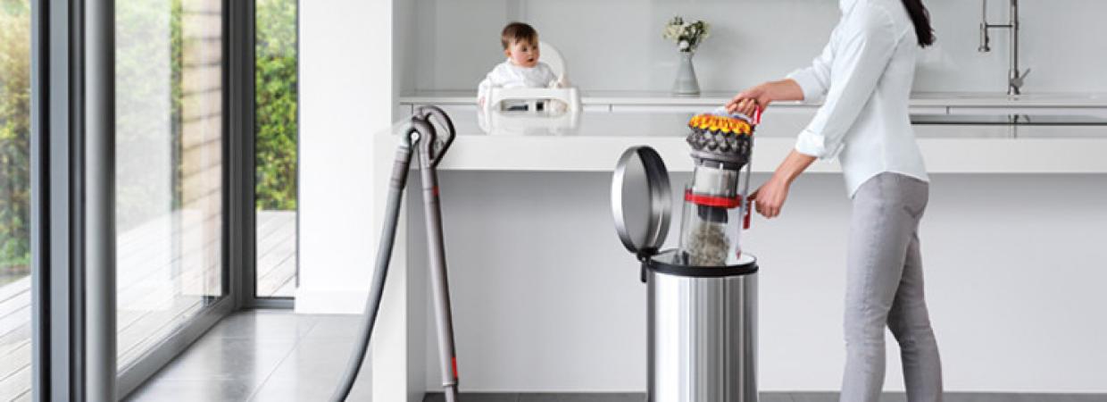 Отличие цилиндрических пылесосов Dyson.